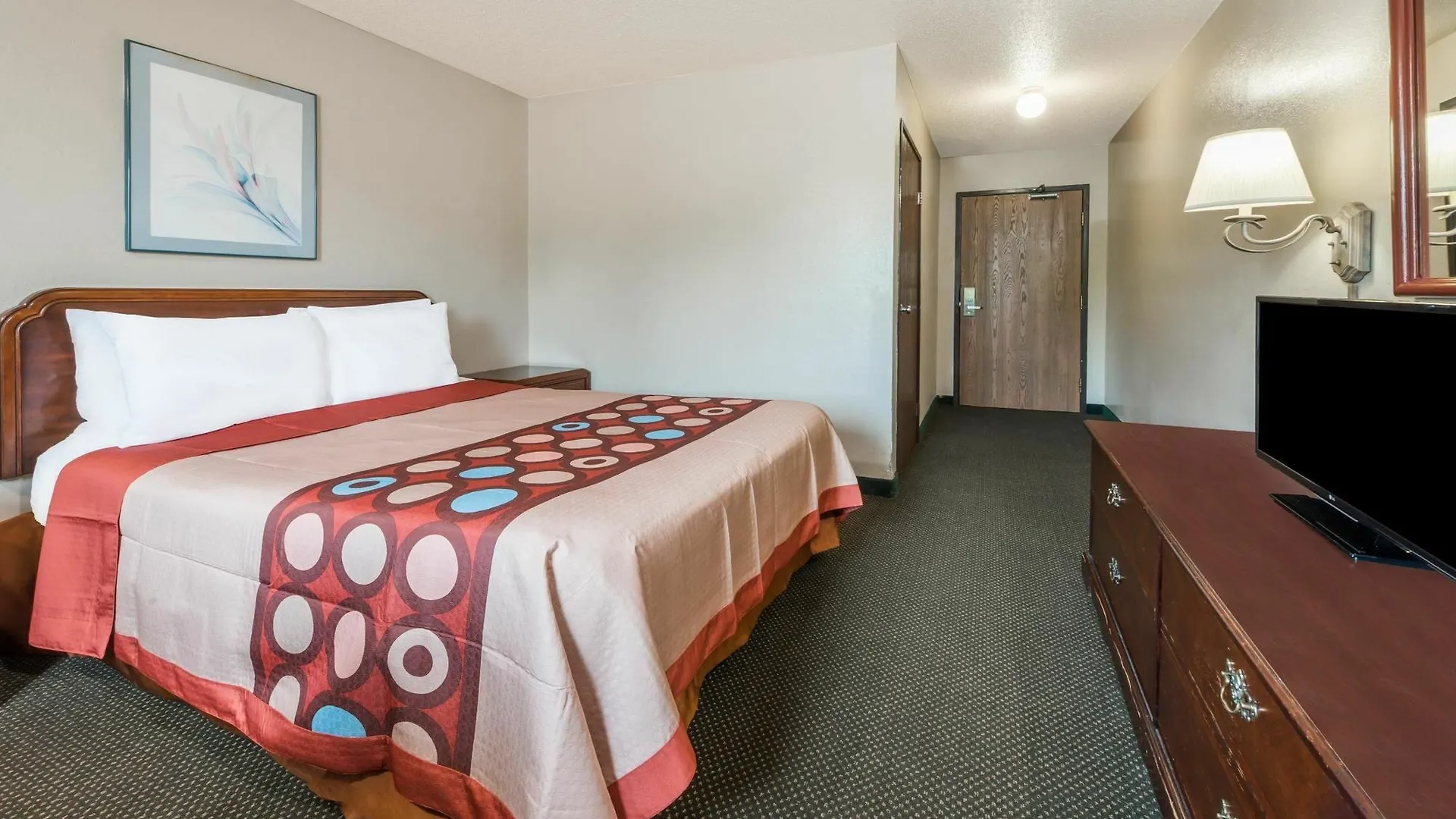 Super 8 By Wyndham Bridgeton/Arpt/St Louis Area Hotel